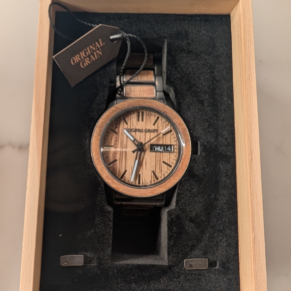 ~ Sold~ Mens Original Grain “Koa Stonewash Barrel” 42mm Men’s Watch